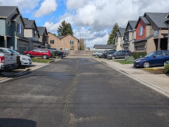 2nd image of 7116 NE 136th Ave