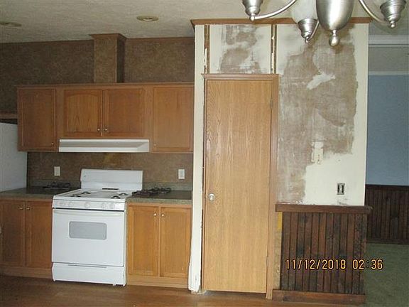 4th image of 126 Ivan Skiba Ln