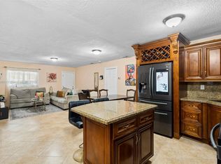 21307 NW 40th Circle Ct, Opa Locka, FL 33055