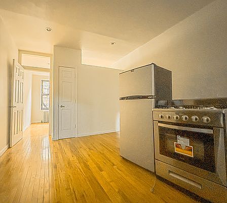 2nd image of 47 Orchard St #4D