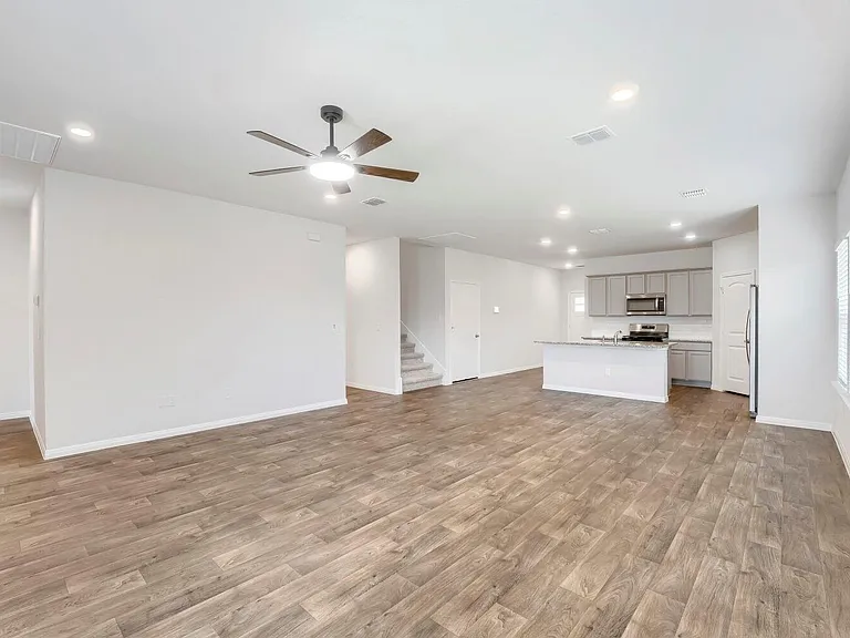 13507 Howser Trce — Photo 11