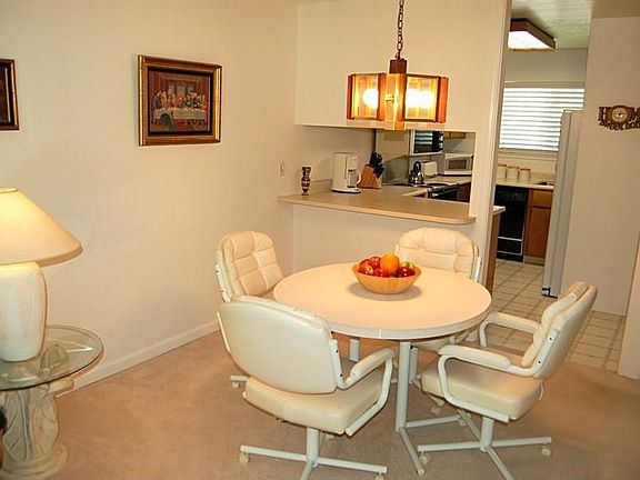 4th image of 7564 Silvertree Ln