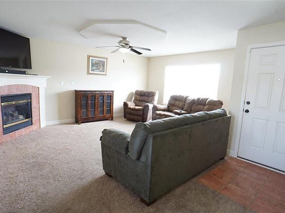 4th image of 1820 Ethan Ln
