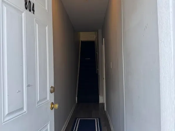 804 W 8th St APT B, Wilmington, DE 19801