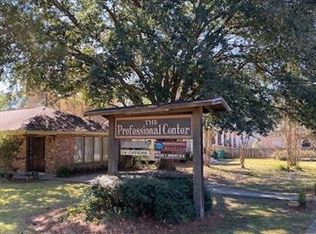 312 S Jefferson Ave, Covington, LA 70433