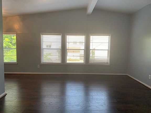 4th image of 2228 Bellefontaine St #5