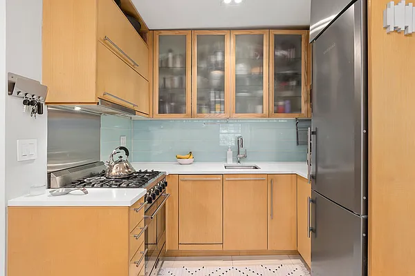 Sold by Douglas Elliman | media 13