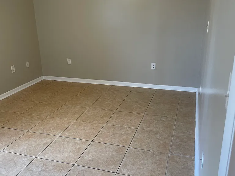 408 Marshall Ct NW #2 — Photo 26