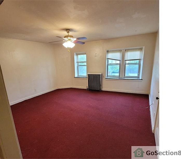 1st image of 628 E 185th St #4