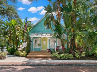 135 4th Ave N, Safety Harbor, FL 34695