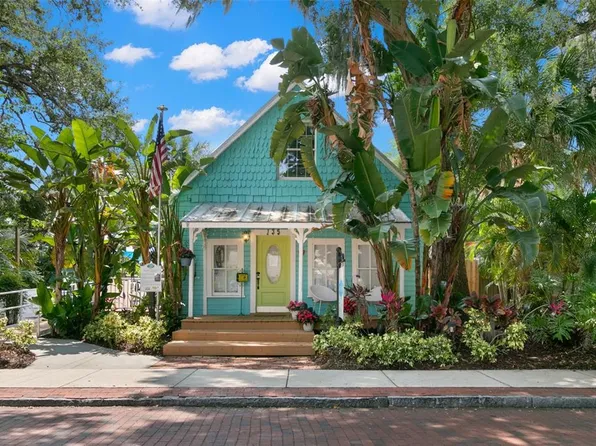 135 4th Ave N, Safety Harbor, FL 34695