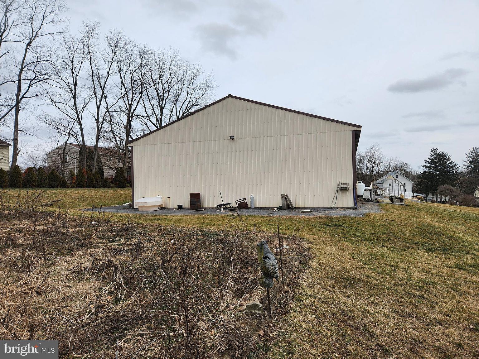 243 E Main St, Brownstown, PA 17508 Zillow