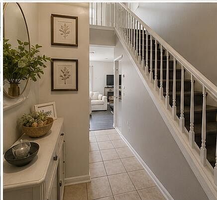 2nd image of 346 Fox Trail Ct