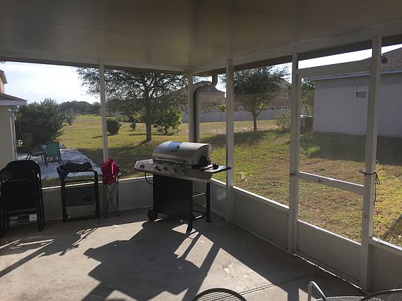 4th image of 441 Hammerstone Ave