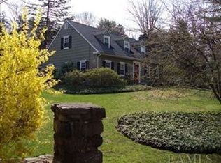 5 Brook Manor, Pleasantville, NY 10570