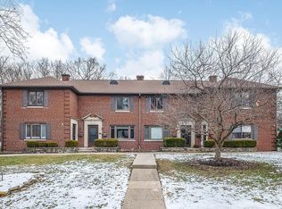 714 Overbrook Dr #D, Columbus, OH 43214