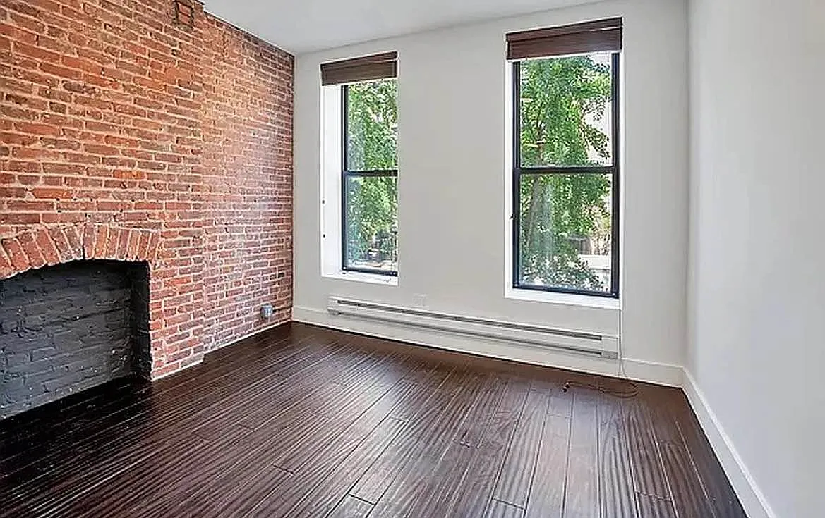 644 Tenth Avenue — Photo 4