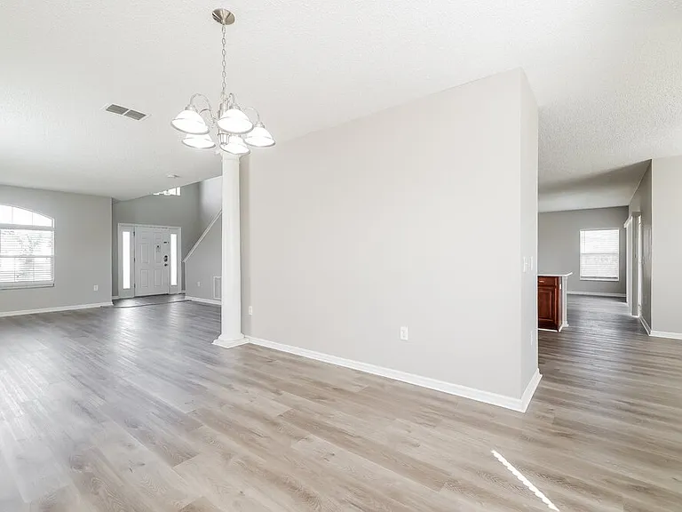 4450 Maple Chase Trl — Photo 7