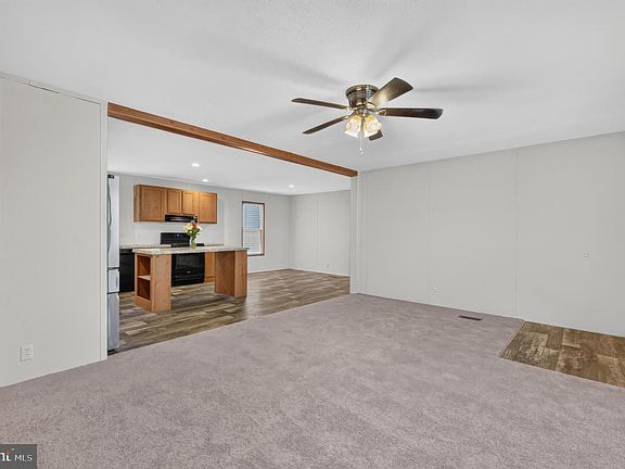 5th image of 201 Aspen Cir #A201