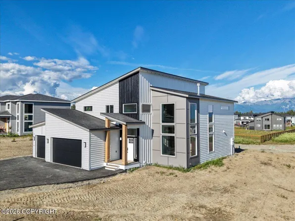 2497 S Sanctuary Dr, Wasilla, AK 99654
