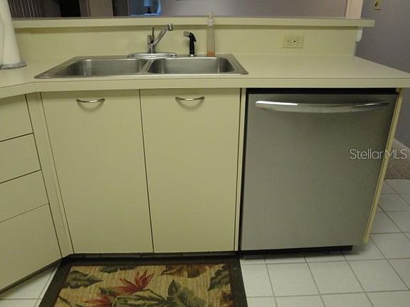 4th image of 5900 Bahia Del Mar Cir APT 236