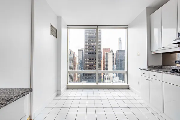 Rented by Luxury Habitat | media 27