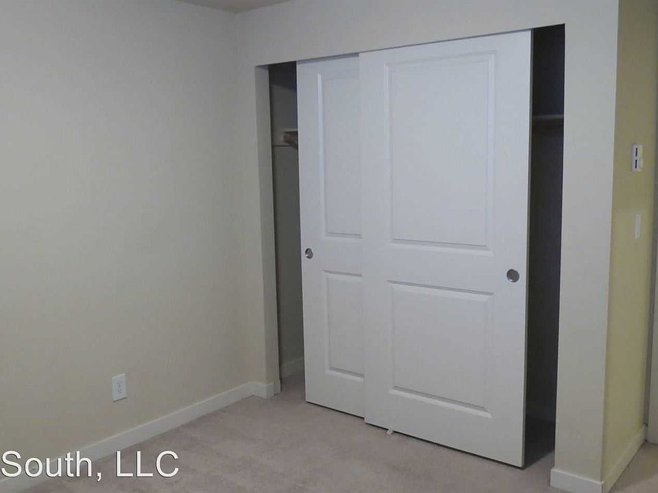 1st image of 26018 106th Pl SE APT F102