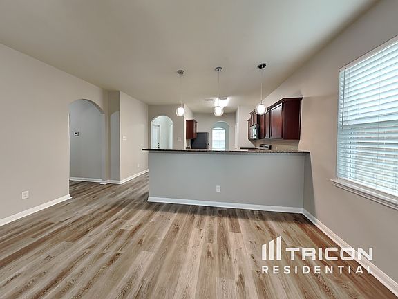 4th image of 22435 Bauer Canyon Dr