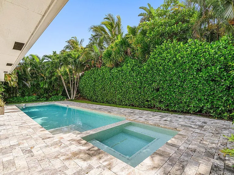 5903 N Ocean Blvd — Photo 15