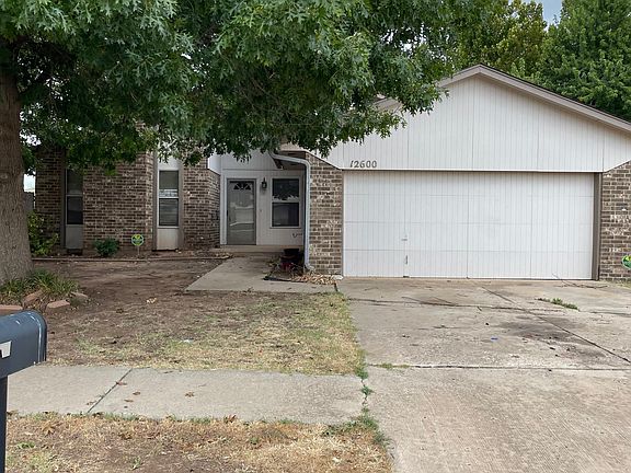 4th image of 12600 Pine Bluff Dr