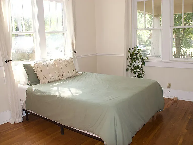 617 Boscobel St — Photo 10