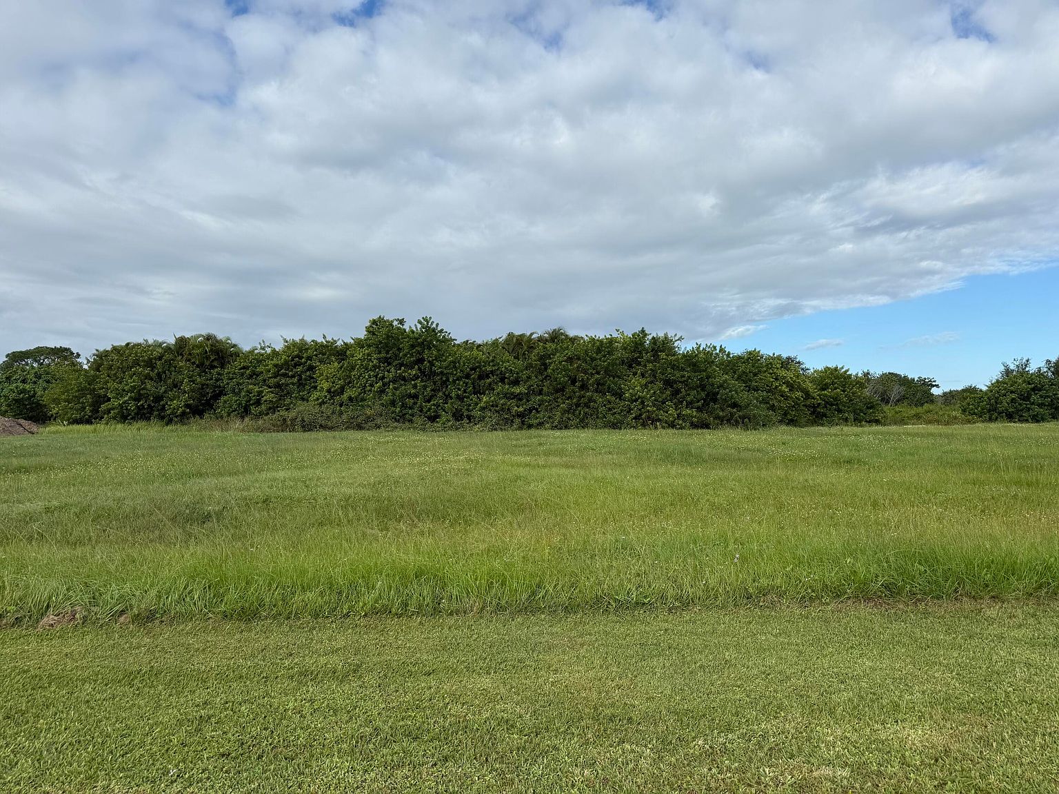 1376 SW Squire Johns Lane