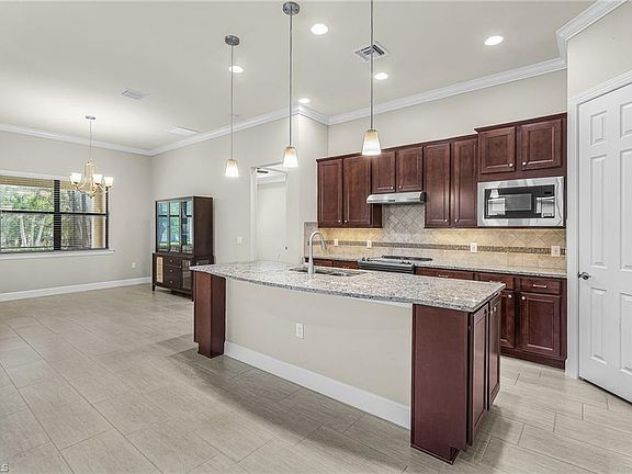 4th image of 20557 Wilderness CT