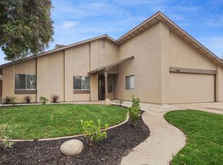 961 Countryside Dr, Turlock, CA 95380