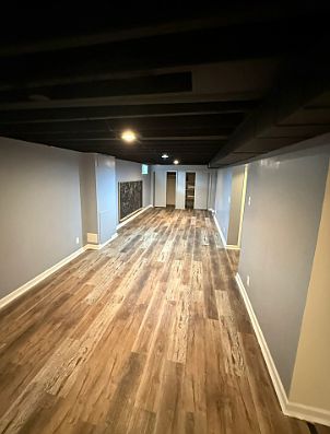 4th image of 127 Wesgaye St