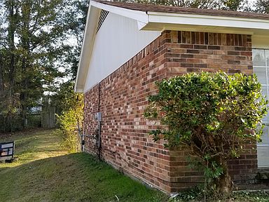 146 Elmwood Pl, Jackson, MS 39212 | Zillow