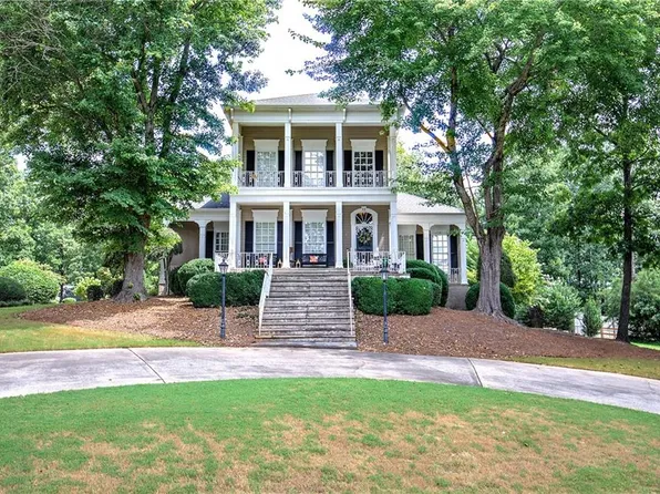 11 Forest Hill Dr SW, Cartersville, GA 30120