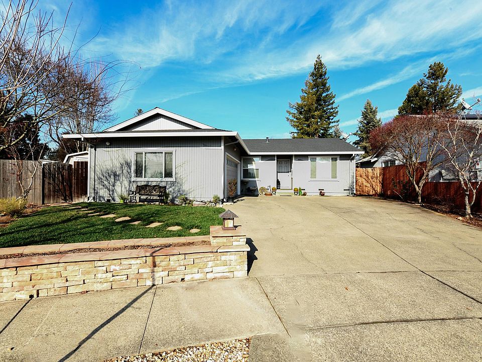 1st image of 836 Melrose Ct