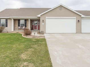 N2207 Holy Hill Dr, Greenville, WI 54942