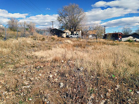 4th image of 910 W Clay Ave