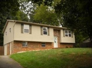 1811 Highland Rd, Knoxville, TN 37801