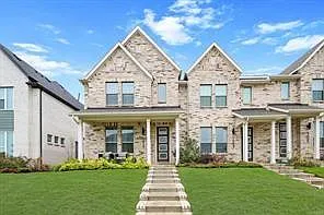3 bed, 2.5 bath, 2104 sqft, $2,600 — Photo 4