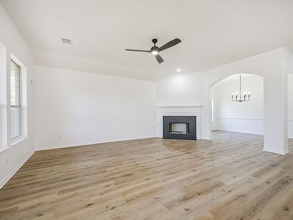 5th image of 539 Lockland Ln