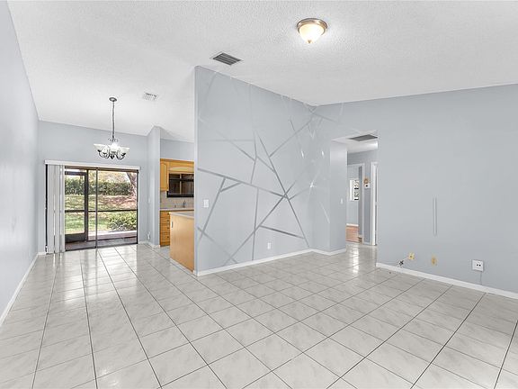 5th image of 68 Via De Casas Norte #68