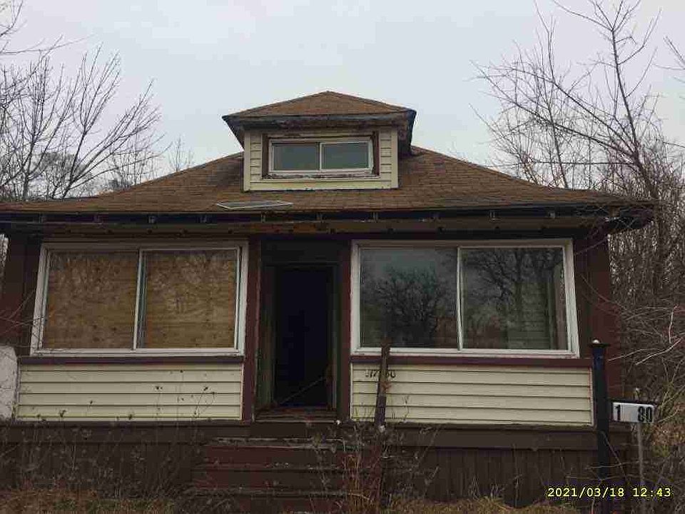 17580 Russell