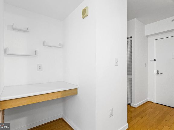 3rd image of 1000 New Jersey Ave SE APT 608