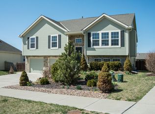 2124 Alder St, Leavenworth, KS 66048