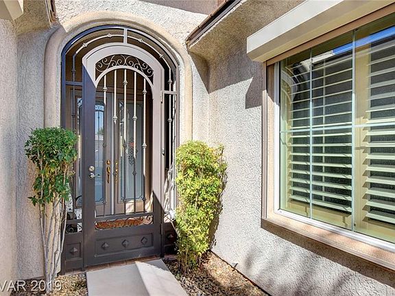 5th image of 5099 Vincitor St