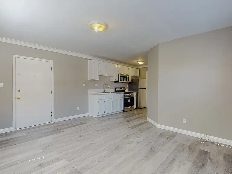1818 N Kingsley Dr — Photo 44