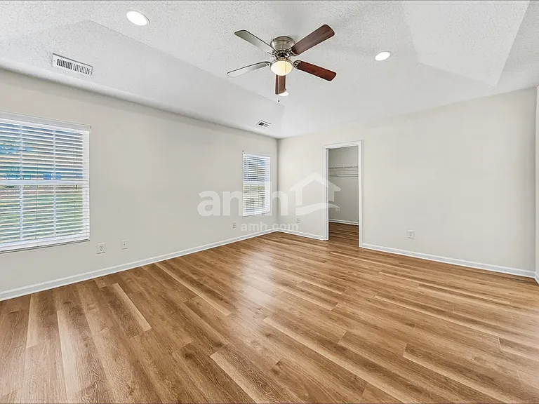 406 Averasboro Dr — Photo 12